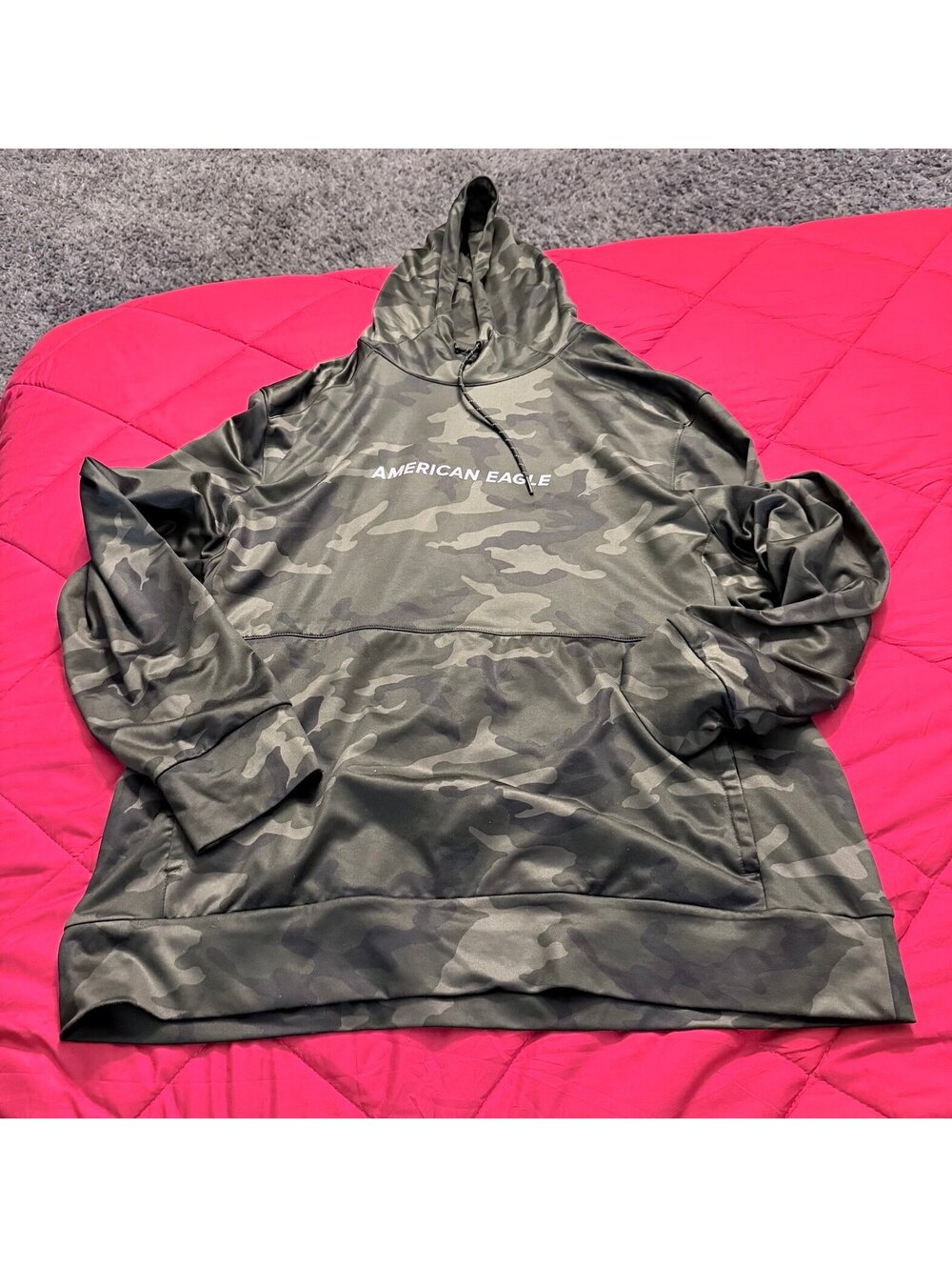 American Eagle Men’s XXL Camo Performance Hoodie Green Black Pullover Sweatshirt